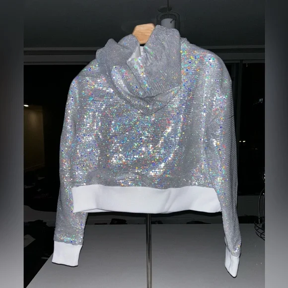 Brittany Allen X Peloton Sequin Cropped Hoodie - Picture 7 of 9